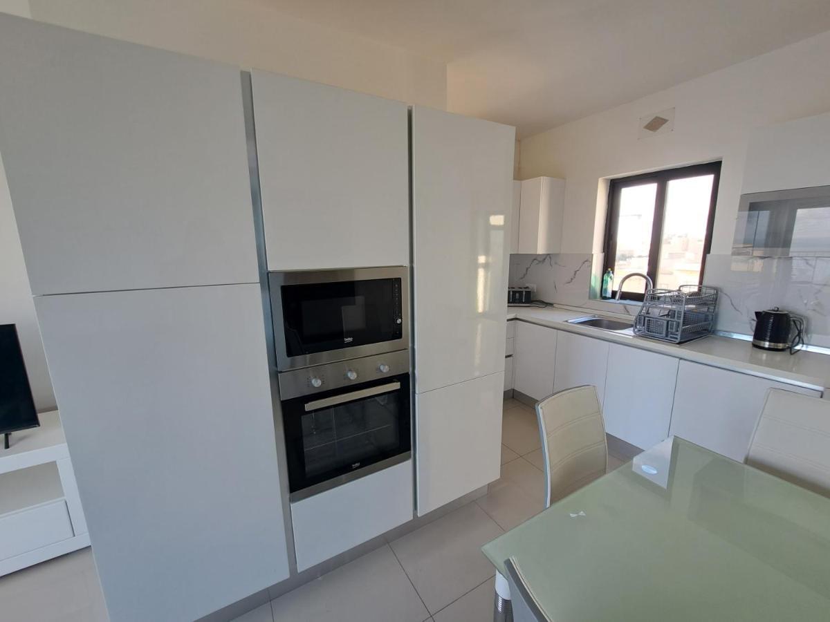 Sea View Penthouse Lejlighed Zebbug  Eksteriør billede