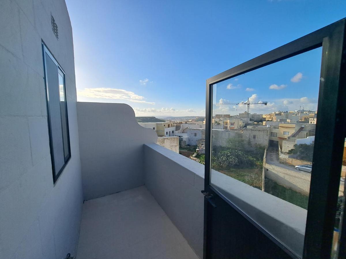 Sea View Penthouse Lejlighed Zebbug  Eksteriør billede